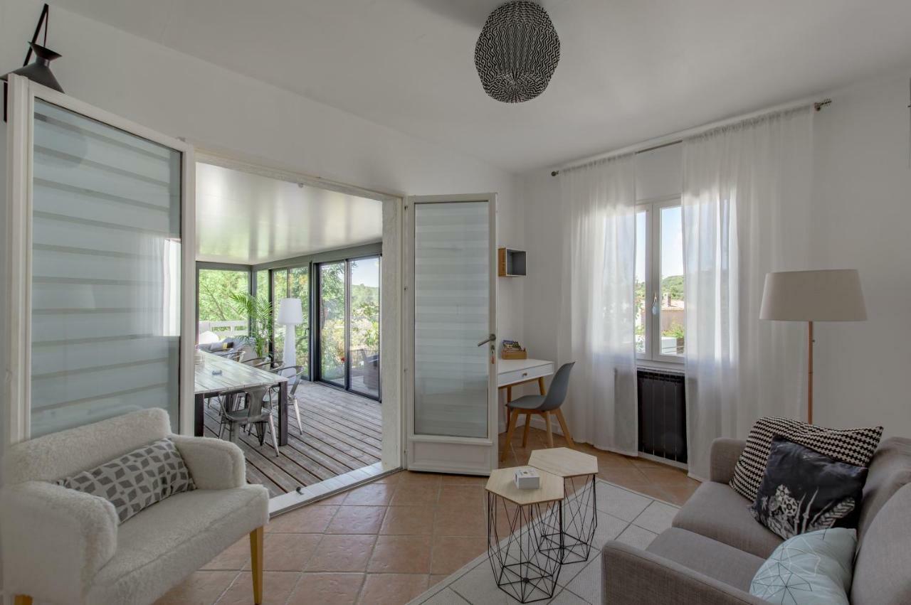 Mise En Scene Bed & Breakfast Aumelas Exterior photo